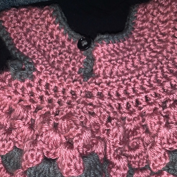 Crochet Baby Dress! 0-6 Months - Picture 6 of 7